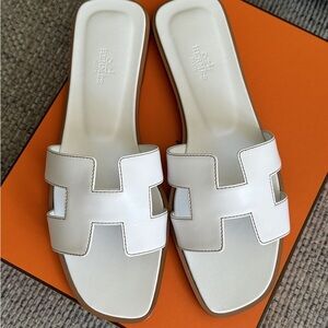 Hermes Oran Leather Sandal White
